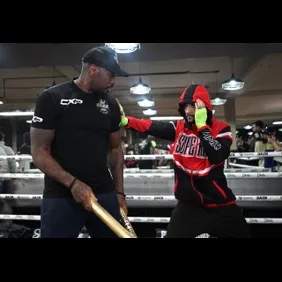 KSI v FaZe Temperrr - Media Workouts - Crystal House