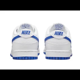 ipad_nike-dunk-low-hyper-royal-3