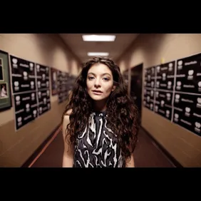 2014 iHeartRadio Music Festival - Night 2 - Backstage