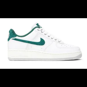 GOAT-Division-Street-Nike-Air-Force-1-Low-Oregon-1