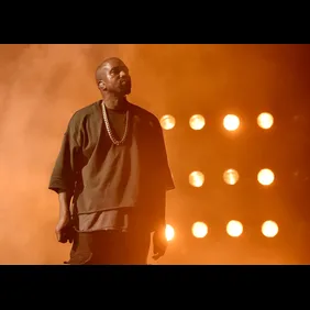 2015 iHeartRadio Music Festival - Night 1 - Show