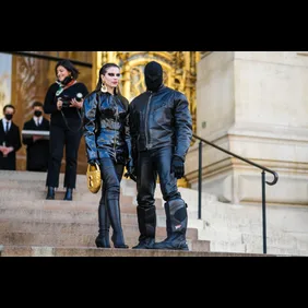 Celebrity Sightings : Day One - Paris Fashion Week - Haute Couture Spring/Summer 2022