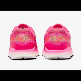 Nike-Air-Max-1-Dia-De-Los-Muertos-Familia-FQ8172-645-5