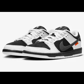 TIGHTBOOTH-Nike-SB-Dunk-Low-FD2629-100-4