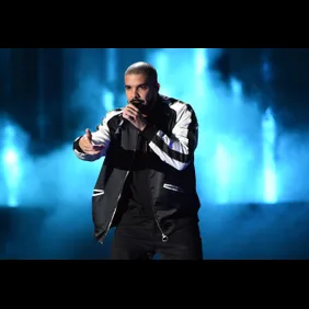 2016 iHeartRadio Music Festival - Night 1 - Show