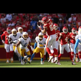 Los Angeles Chargers v Kansas City Chiefs