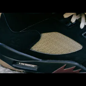 A-Ma-Maniere-Air-Jordan-5-Dusk-3