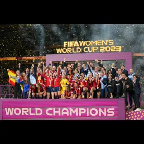 Spain team celebrates after winning the Women's World Cup