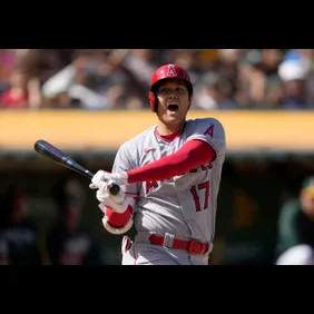 Los Angeles Angels v Oakland Athletics
