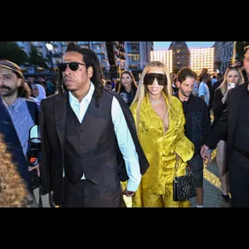 Louis Vuitton : Outside Arrivals - Paris Fashion Week - Menswear Spring/Summer 2024