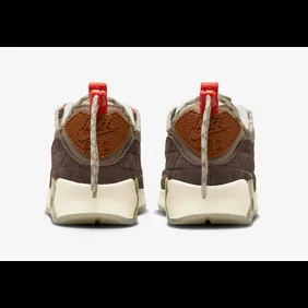 Nike-Air-Max-90-SE-Baroque-Brown-Khaki-5