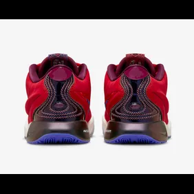 Nike-LeBron-21-James-Theater-5