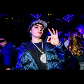 h.wood Group &amp; Revolve Host 'Homecoming Weekend' with Justin Bieber and Marshmello