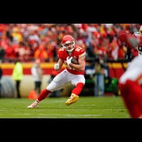 Los Angeles Chargers v Kansas City Chiefs