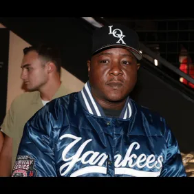 Starter x MLB Bronx Bubble Jacket Unveiling