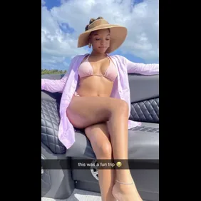 HalleBaileyBikini