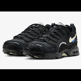 Undefeated-Nike-Air-Terra-Humara-Black-4