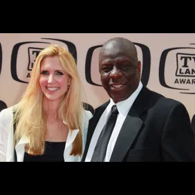 8th Annual TV Land Awards - Arrivals