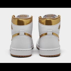 Air-Jordan-1-High-Metallic-Gold-FD2596-107-3