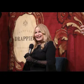 Hasty Pudding Theatricals Honors Jennifer Coolidge As 2023 Woman Of The Year