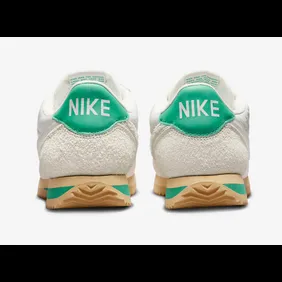 Nike-Cortez-Sail-Stadium-Green-5