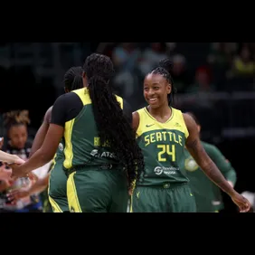 Phoenix Mercury v Seattle Storm
