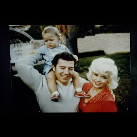 American actress Jayne Mansfield