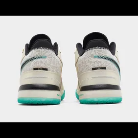 Nike-LeBron-NXXT-Gen-AMPD-Liverpool-FC-FJ1566-101-3