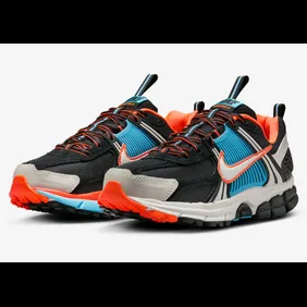 Nike-Zoom-Vomero-5-Black-Blue-Gaze-Total-Orange-4