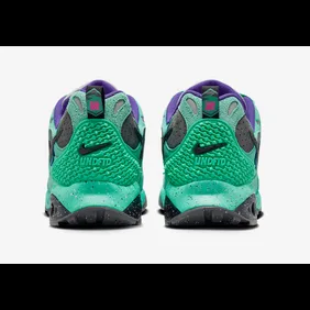 Undefeated-Nike-Air-Terra-Humara-Light-Menta-FN7546-301-5