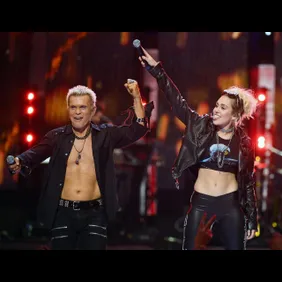 2016 iHeartRadio Music Festival - Night 1 - Show