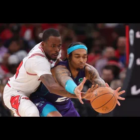 Charlotte Hornets v Chicago Bulls