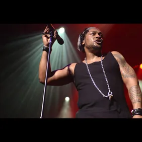 D'Angelo In Concert - Oakland, CA
