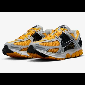 Nike-Zoom-Vomero-5-University-Gold-FB9149-002-4