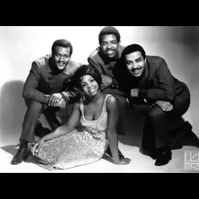 Photo of Gladys Knight &amp; Pips