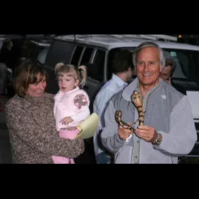 Kate Hudson and "Jungle" Jack Hanna Visit "Late Show with David Letterman" - February 7, 2008