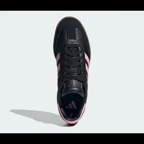 Lionel-Messi-adidas-Samba-Indoor-Inter-Miami-CF-Away-Kit-IH8157-3