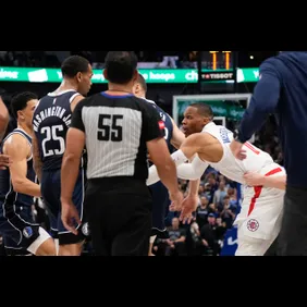 Los Angeles Clippers v Dallas Mavericks - Game Three