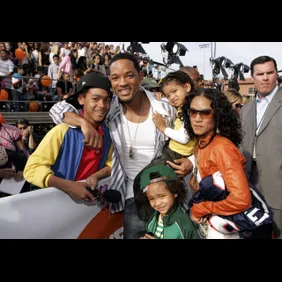 Nickelodeon's 18th Annual Kids Choice Awards - Orange Carpet