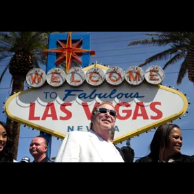 'Welcome to Fabulous Las Vegas' Sign Turns Silver And Black Ahead of 2022 NFL Draft