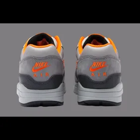 HUF-Nike-Air-Max-1-Brilliant-Orange-HF3713-001-4
