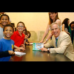 Henry Winkler Signs Copies Of "A Brand New Me!" - May 7, 2010