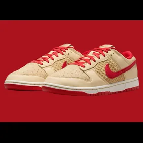 Nike-Dunk-Low-Strawberry-Waffle-HJ9100-294