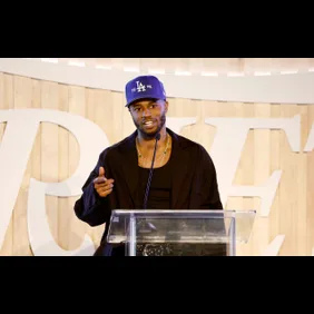 Variety Hitmakers ‚Äì Inside