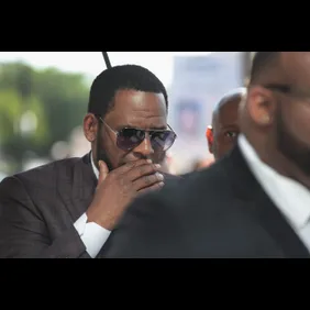 R Kelly Returns To Court For Hearing On Aggravated Sexual Abuse Charges