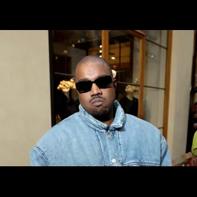 Kenzo : Front Row - Paris Fashion Week - Menswear F/W 2022-2023