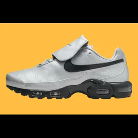 Nike-Air-Max-Plus-Tiempo-Wolf-Grey-HM6850-001-Release-Date-1