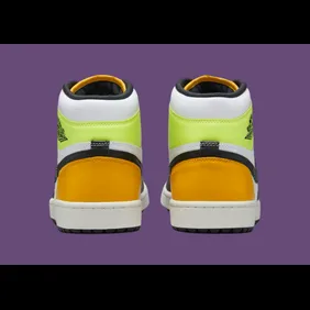 Air-Jordan-1-High-Golf-Volt-Gold-DQ0660-105-4