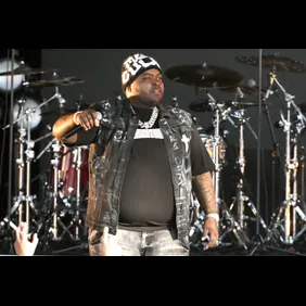 TLC And Shaggy Perform At Concord Pavilion