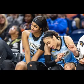 Los Angeles Sparks v Chicago Sky